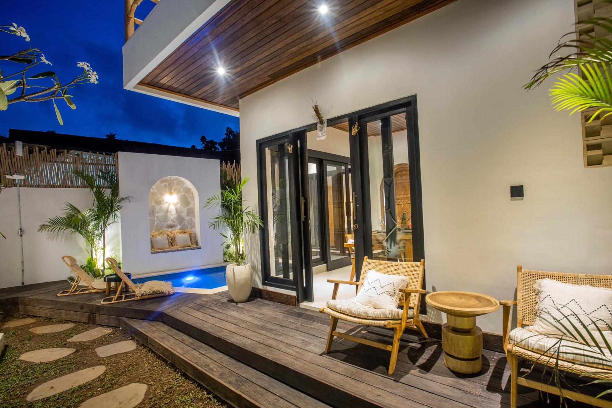 Good Day Villas Lembongan Exterior photo