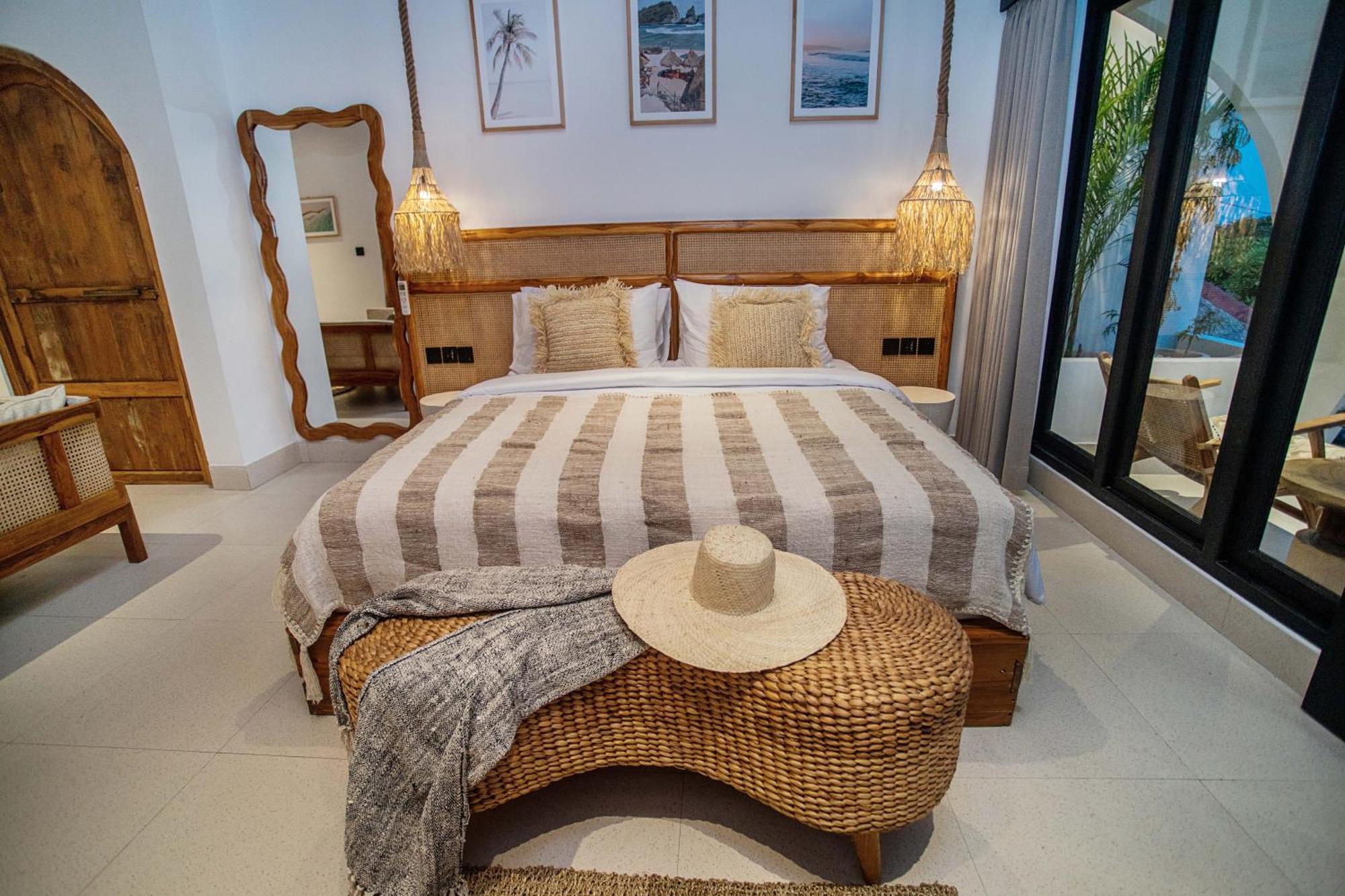 Good Day Villas Lembongan Exterior photo