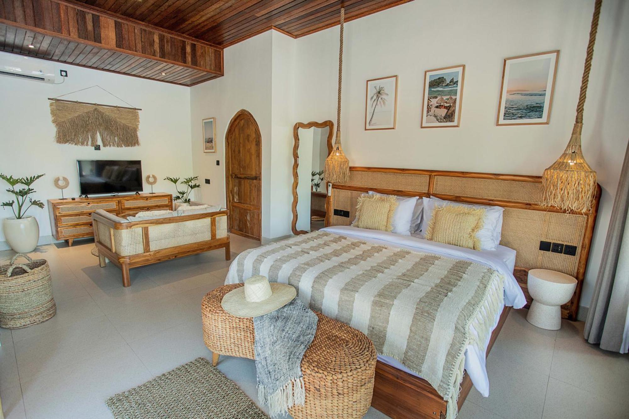 Good Day Villas Lembongan Exterior photo